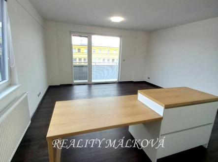 Pronájem bytu, 3+kk, 83 m²