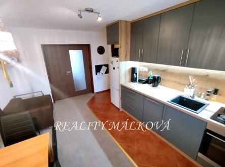 Prodej bytu, 2+1, 109 m²