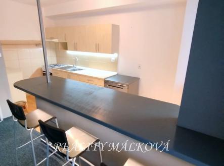 Pronájem bytu, 3+1, 77 m²