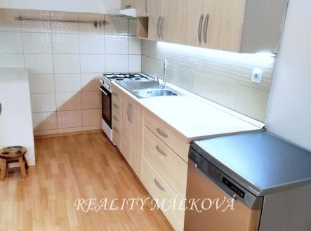 Pronájem bytu, 3+1, 77 m²