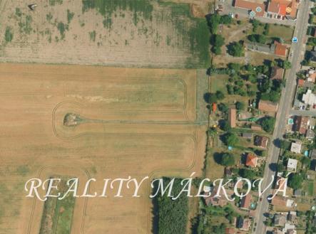Prodej pozemku pro komerční výstavbu, 8 794 m²
