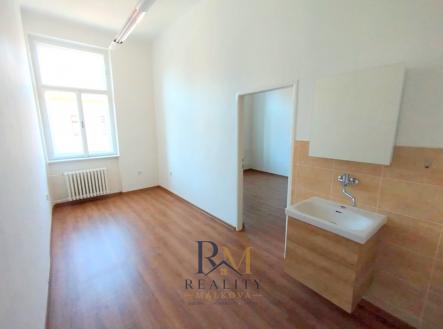 Pronájem kanceláře, 31 m²