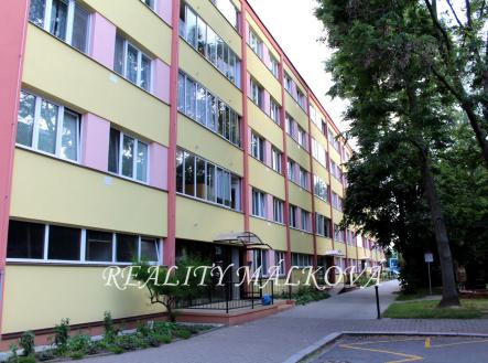 Pronájem bytu, 1+kk, 29 m² obrázek
