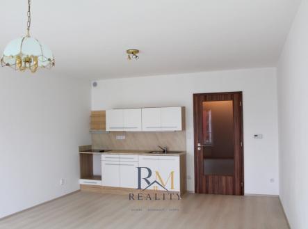 Pronájem bytu, 1+kk, 38 m²