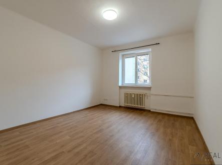 Pronájem bytu, 2+1, 60 m²