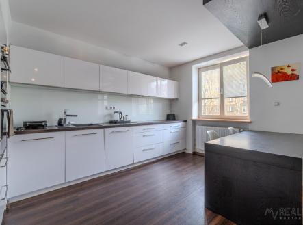 Pronájem bytu, 2+kk, 62 m²