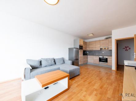 Pronájem bytu, 2+kk, 63 m²