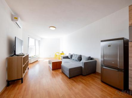 Pronájem bytu, 2+kk, 63 m²