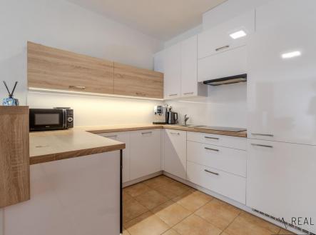 Prodej bytu, 2+kk, 63 m²