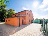 Pronájem domu/vily, 170 m²