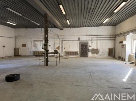 Pronájem výrobní prostor, 538 m²