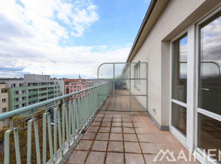 Pronájem bytu, 3+kk, 75 m²