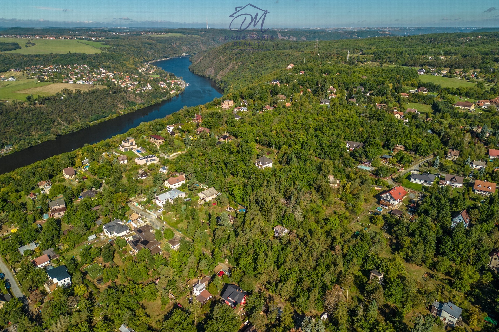Prodej stavebního pozemku 1 083 m², Březová-Oleško