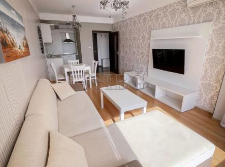 Prodej bytu, garsoniéra, 71 m²