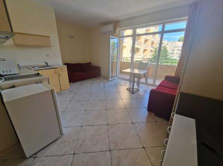 Prodej bytu, garsoniéra, 89 m²