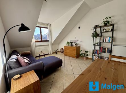 Pronájem bytu, 2+kk, 45 m²