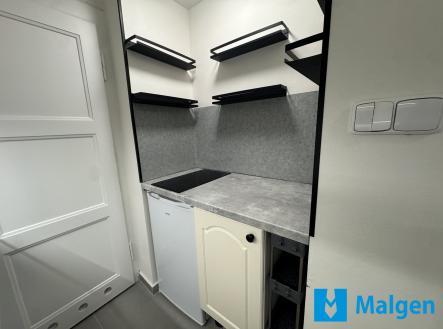 Pronájem bytu, 2+kk, 39 m²