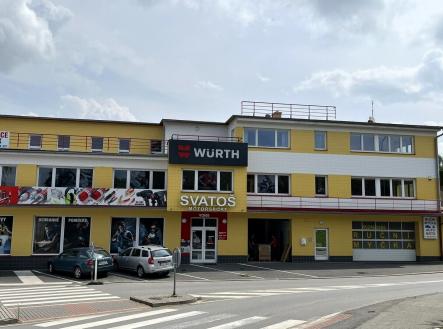 Pronájem - komerční objekt, obchodní centrum, 231 m²