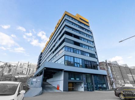zve05004-hdr.jpg