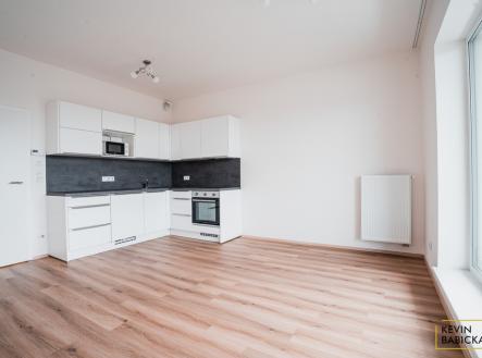 Pronájem bytu, 1+kk, 35 m²
