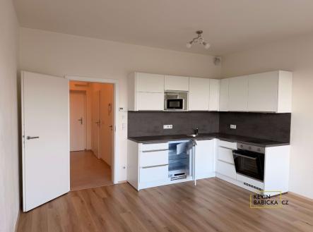 Pronájem bytu, 1+kk, 35 m²