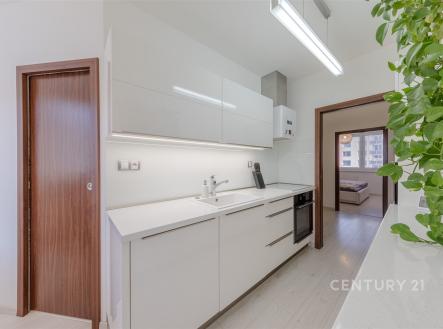 Pronájem bytu, 3+1, 75 m²