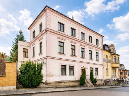 Prodej nájemního domu, 525 m²