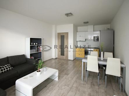 Pronájem bytu, 2+kk, 57 m²