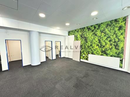 Pronájem obchodní prostor, 147 m²