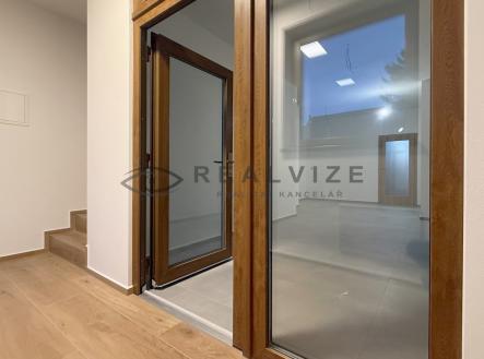 Pronájem kanceláře, 32 m²