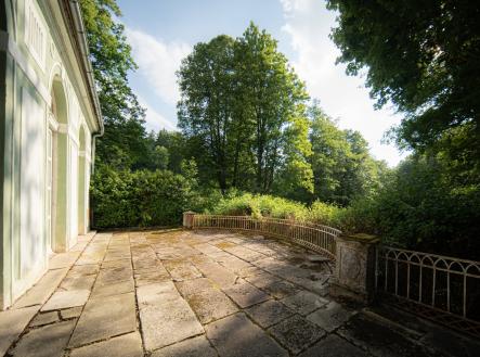 Prodej - hotel, 880 m²