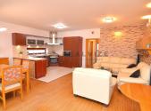 Pronájem bytu, 3+kk, 84 m²