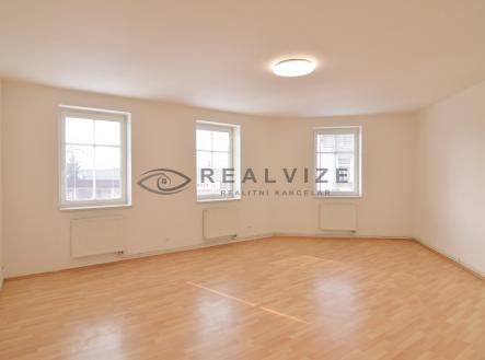 Pronájem bytu, 1+kk, 52 m²