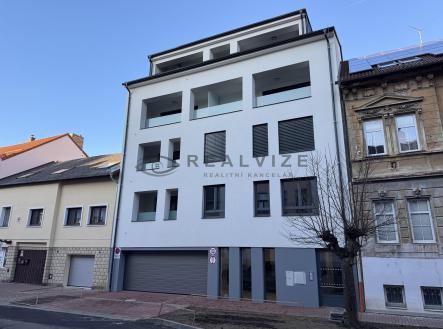 Pronájem bytu, 1+kk, 44 m² obrázek