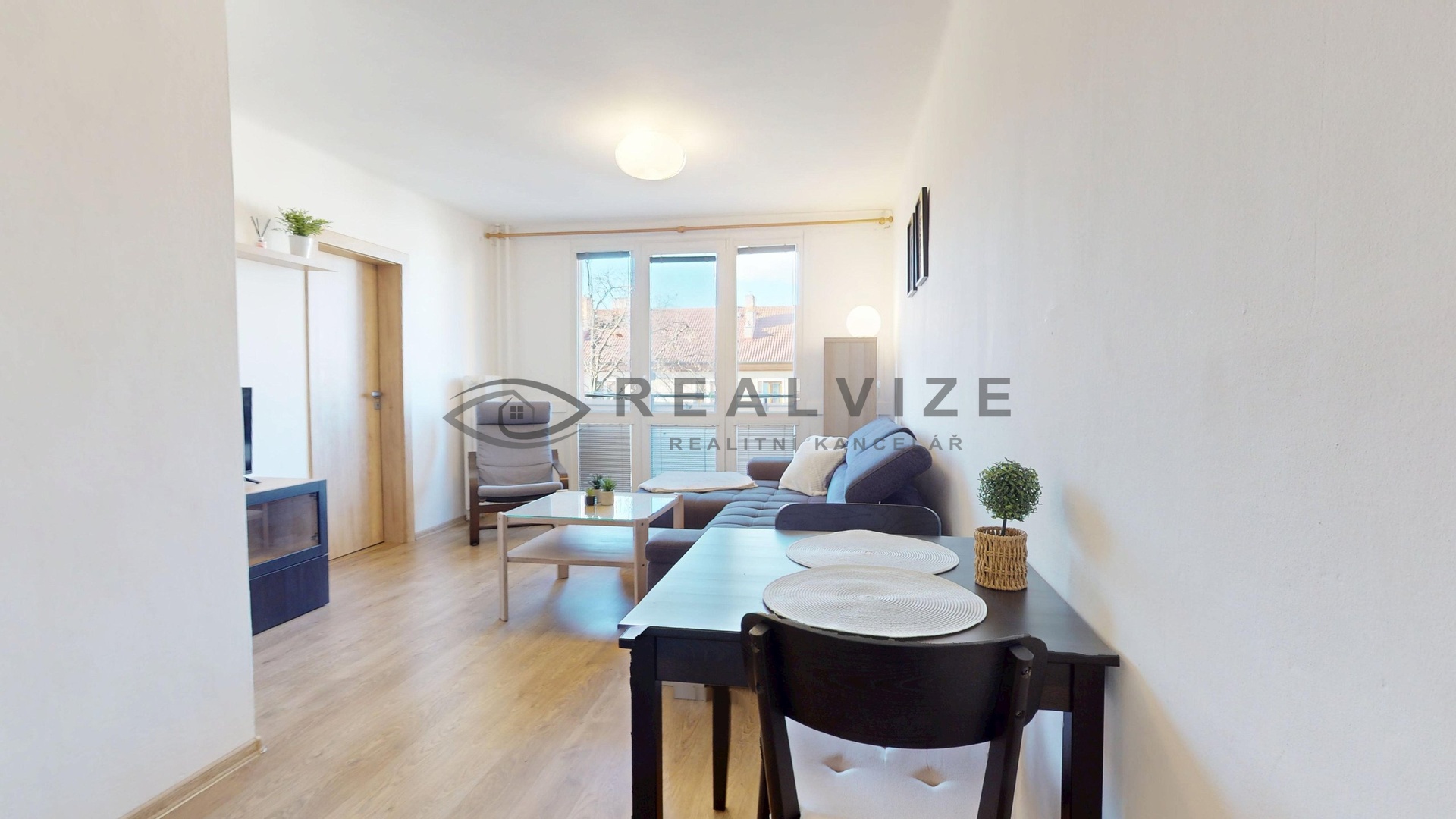 Byt Lidická 2+1 pohled z jídelny