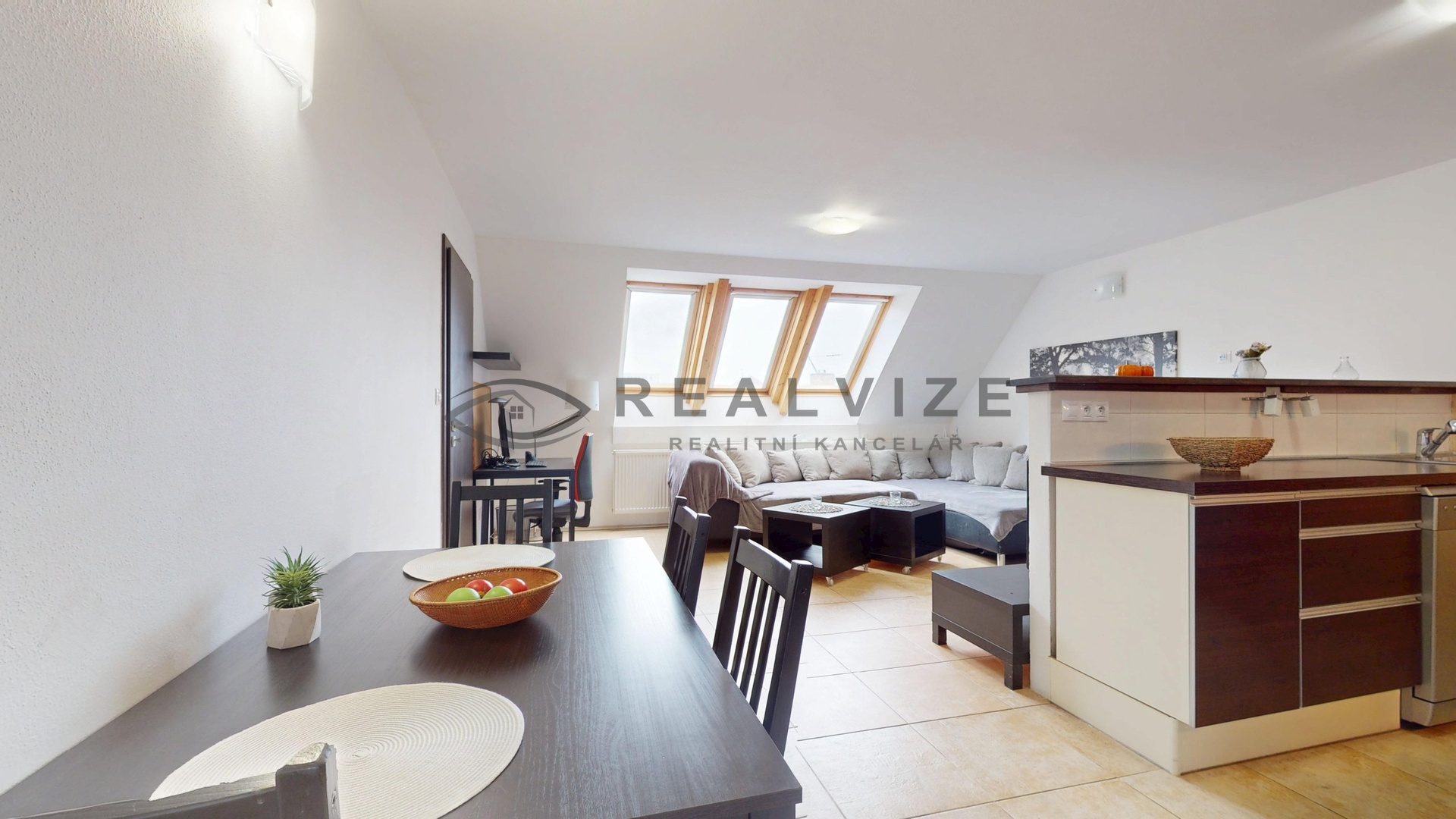 Byt-3KK-s-terasou-Rudolfovska-7-Ceske-Budejovice-02102026_120232