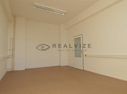 Pronájem kanceláře, 43 m²