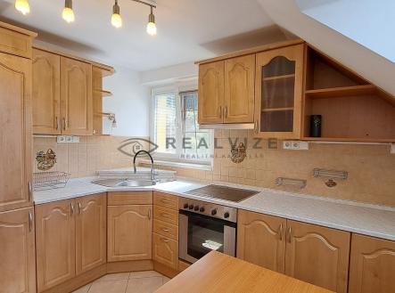 Pronájem bytu, 3+1, 60 m²