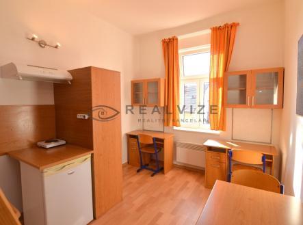Pronájem bytu, 1+kk, 21 m²