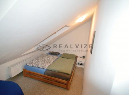 Pronájem bytu, 1+kk, 35 m²