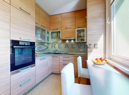 Prodej bytu, 4+1, 82 m²