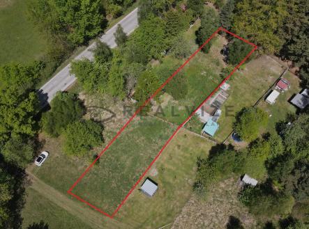 Prodej pozemku, trvalý travní porost, 815 m²