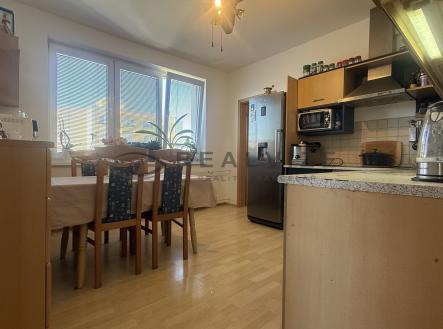 Prodej bytu, 4+1, 100 m²