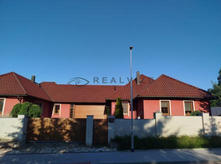 Pronájem domu/vily, 140 m²