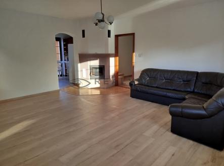 Pronájem domu/vily, 140 m²