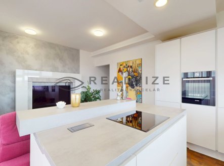 Prodej světlého bytu 3+KK s terasou 112 m², Mikuláše z Husi, České Budějovice 4