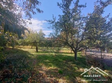 Prodej pozemku pro bydlení, 827 m²