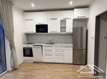 Pronájem bytu, 2+kk, 36 m²