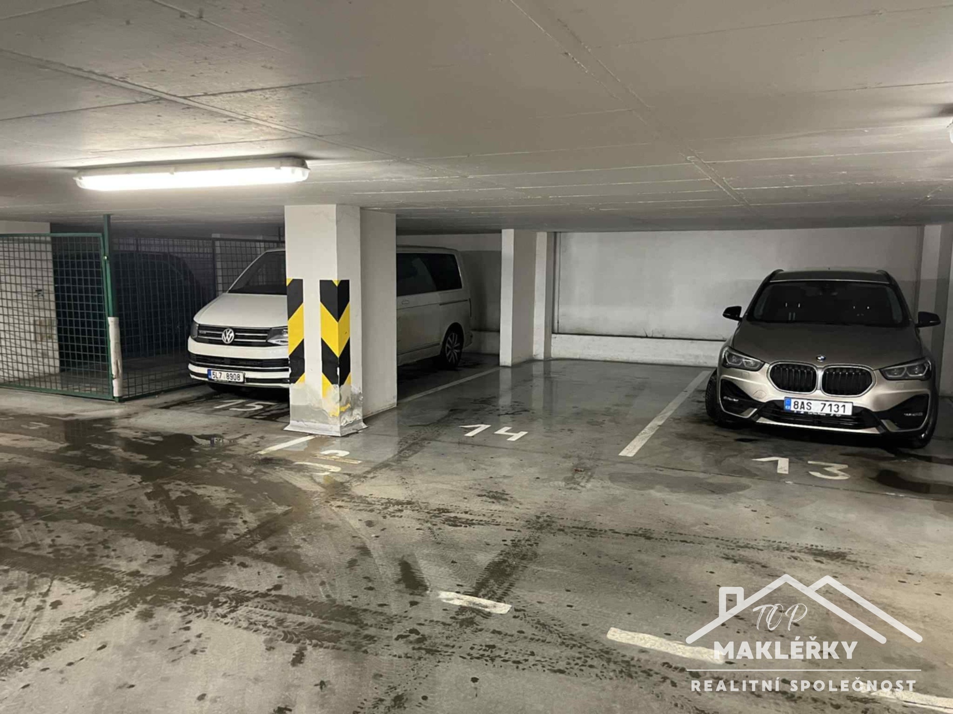 b07d4623-f5f6-41f6-b7f8-5d06dbcbc7e0 (1)