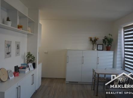 Pronájem bytu, 1+kk, 28 m²